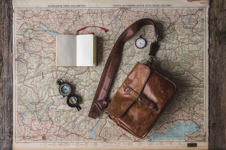 flatlay-of-travel-essentials_4460x4460